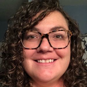 Meet your Posher, Nellie